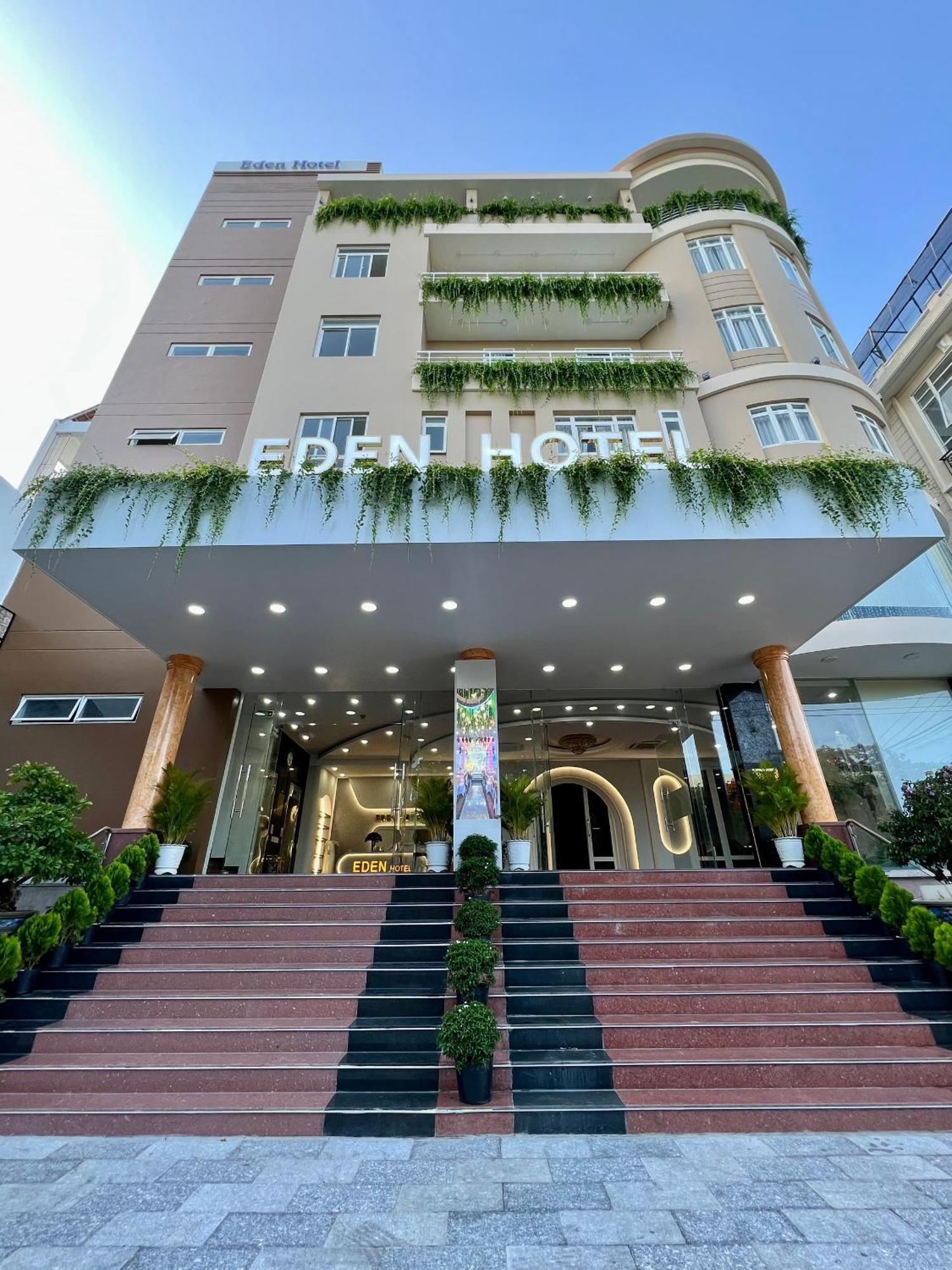 Eden Quy Nhon Hotel Bagian luar foto